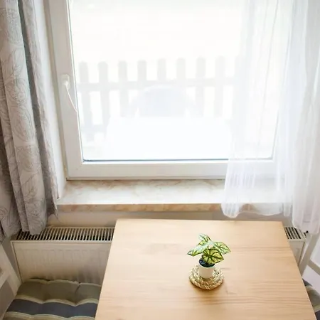 Apartment Schoener Gartenbungalow