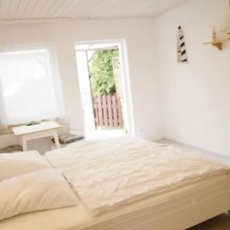 Schoener Gartenbungalow Apartment Sellin (Rugen)
