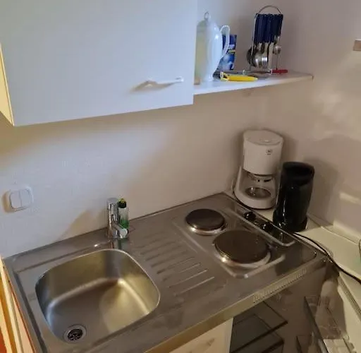 Apartament Schoener Gartenbungalow *